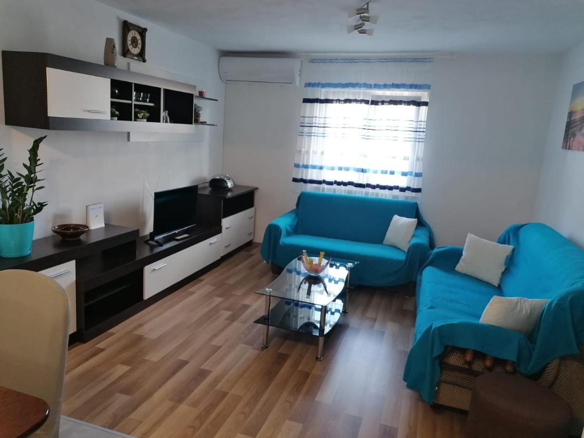 Apartment Slavica Trogir Ngoại thất bức ảnh