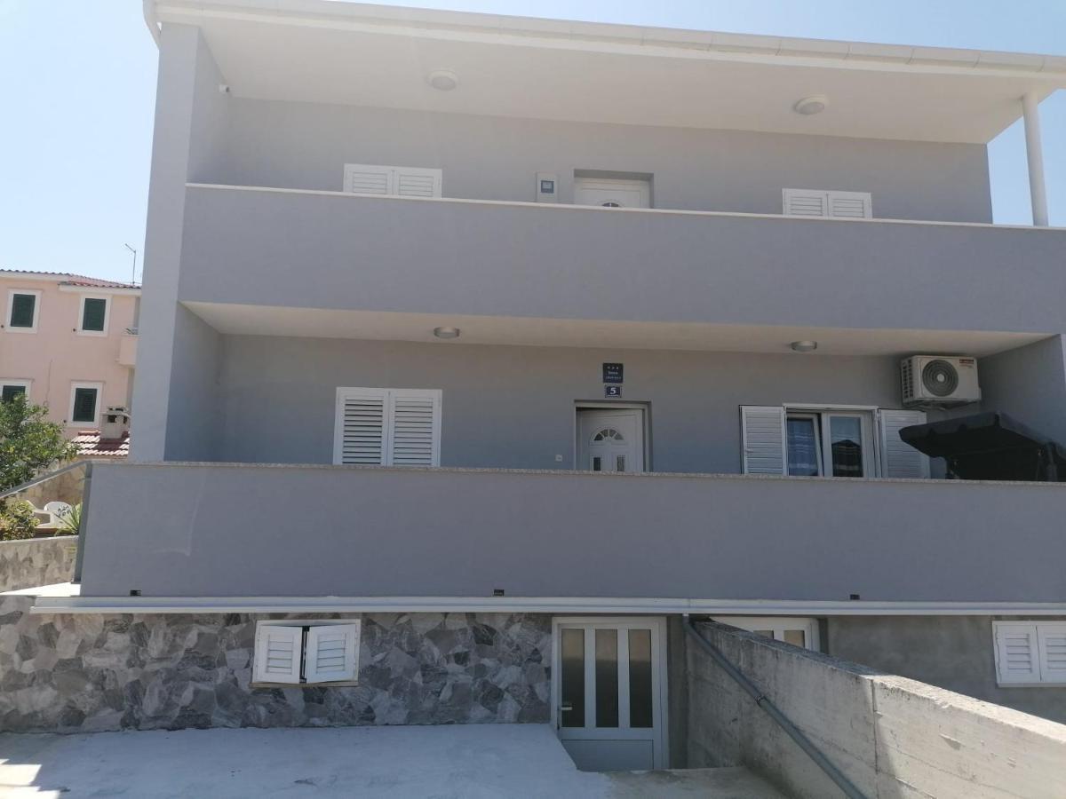 Apartment Slavica Trogir Ngoại thất bức ảnh