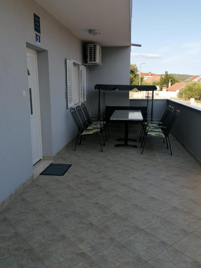 Apartment Slavica Trogir Ngoại thất bức ảnh